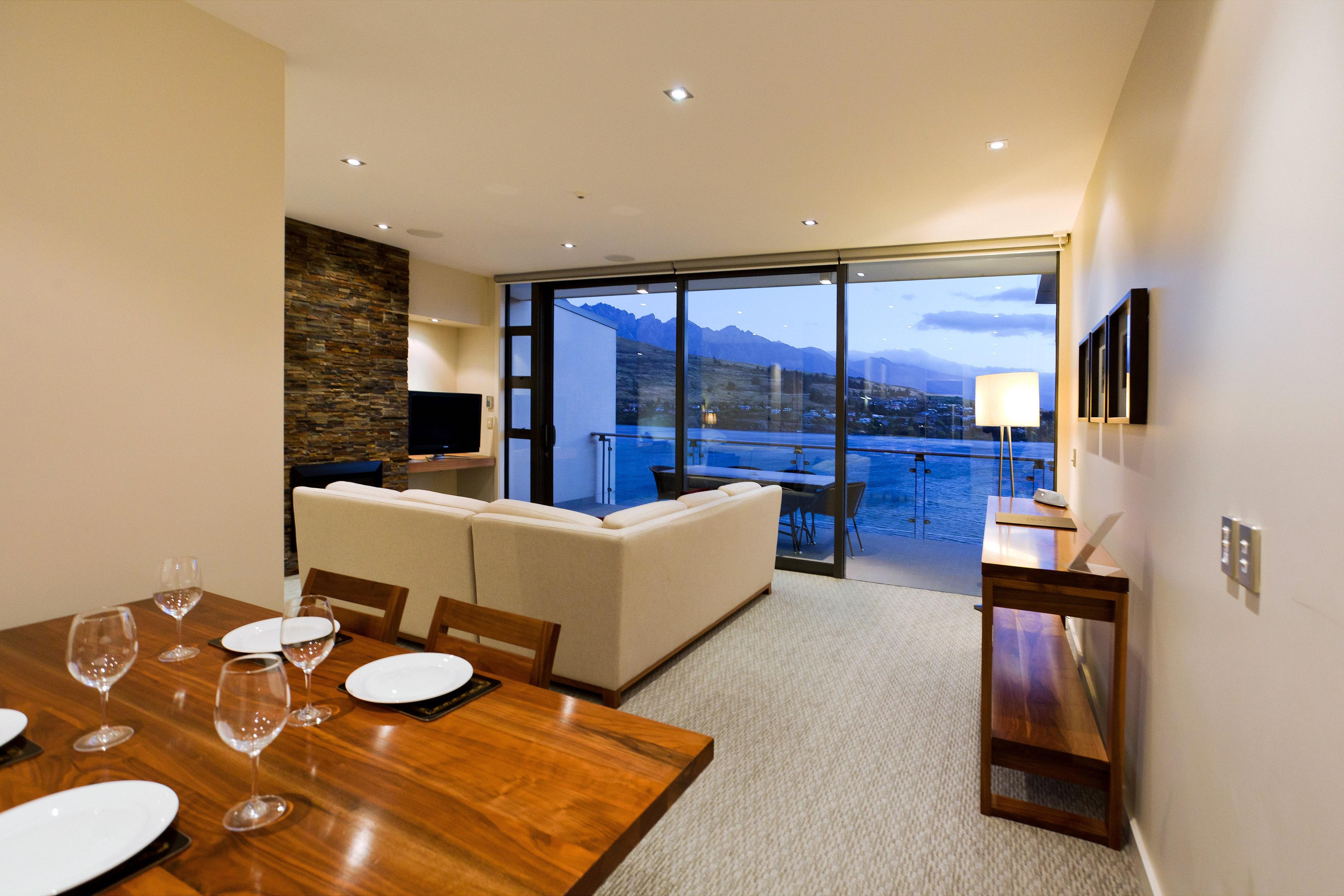 The Rees Hotel & Luxury Apartments Queenstown Exterior photo
